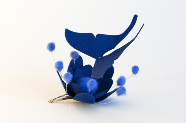 blu fascinator