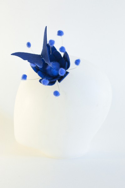 blu fascinator